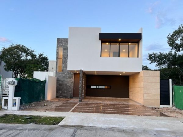  Casa 65 en Residencial Parque Natura