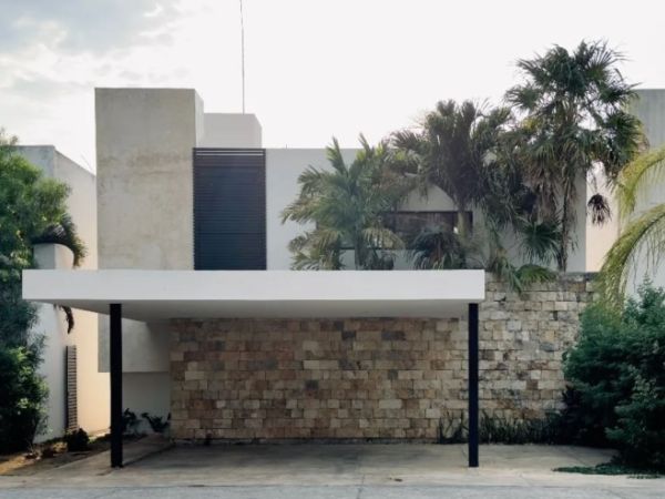 Casa en venta en privada Puntalomas en Temozon Norte